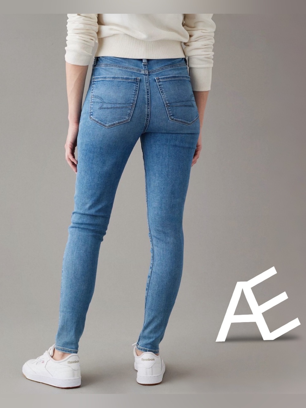 American Eagle Outfitters Light Blue High-Rise Skinny Jeans - Women